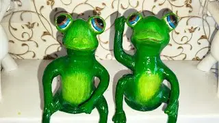 How to make frog with clay | Easy clay frog making DIY | Waste material reuse ideas