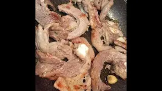 BIANCOSTATO DI VITELLA ALLA CACCIATORA