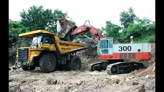 L&T Excavator Loader V/s Cat Holpack Dumper😱😱😱😱😲