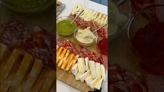Easy Charcuterie Board in 15 Minutes 🧀 Quick Snack Board Ideas for Guests