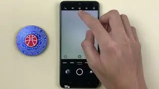 How to press the volume key to zoom and take photos in the camera on OPPO A57 Android 12