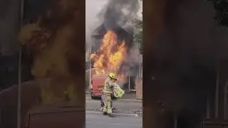 Raging Fire in Leicester  #Fire #firefighters #England #leicester #Saved #Heros