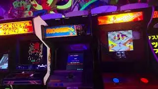 Checked out Marble Madness arcade game and Centipede arcade game at Arcade Monsters in Orlando, FL.