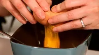How to Make an Anti-Acne Facial Mask | DIY Spa Facials