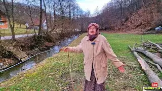 Čuvam svoje koke , posijem sebi a Bogami poigram u 75god 😊😊