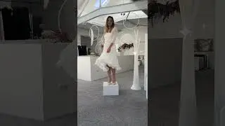 Traumoutfits f&uuml;r die Hochzeit - welche Brautkleid ist Dein Favorit? #standesamtkleid #shorts