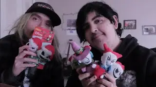 EMOS UNBOXING A *BLIND BOX* WE GOT FROM OUR BRO BAPHY