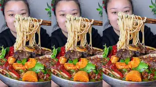 Enjoy Rural Spicy Malatang Noodle Soup & Dumpling Soup &ndash; Super Delicious Home Cooking