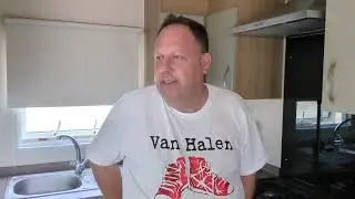 parkdean vauxhall holiday park, great Yarmouth review part 1 check in.