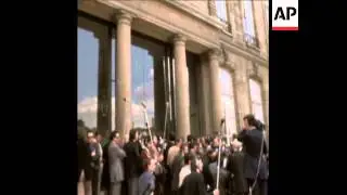SYND 28-5-74 NEW PRIME MINISTER JEAQUES CHIRAC ANNOUNCED AT ELYSEE PALACE IN PARIS