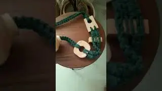 colar decorativo green #shortvideo #macrame #feitoamao #viral #arte #artesanato #macramedesigns