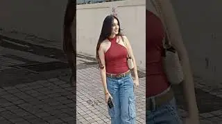 Simrat Kaur Spotted at juhu