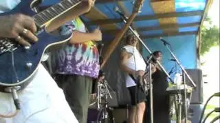 GuitArthur- Van Halen impression Eruption Live