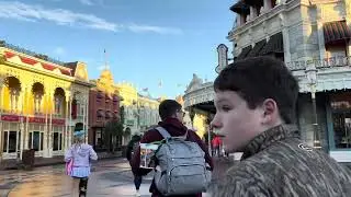 Magic Kingdom Walking Down Main Street 12 