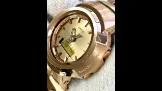 G-SHOCK【AWM-500GD-4AJF】ジーショック