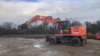 Used Doosan DX160W-3 (2016) | Used Wheeled excavator | equippo.com |