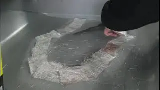 Repairing and spraying a damaged roof box