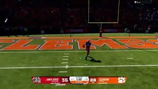 TJ Moore with the BIG play | #kingyada818 on #Twitch