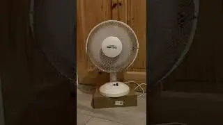 A lot less noisy LLOYTRON/STAY COOL desk fan after replacing the blades.