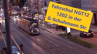 Fahrschul NGT12 1202 in der G-Schuhmann Str. / LVB Stra&szlig;enbahn