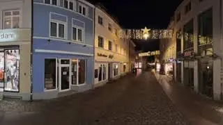 360 Grad Video - R&uuml;ckblick: Stralsund Innenstadt leere Stra&szlig;en am 31-12-2025 ca. 17:00 Uhr