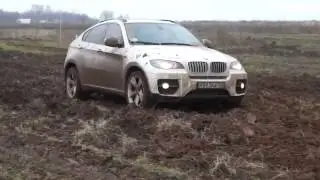 BMW X6 против Нивы 3D на бездорожье