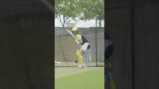 Ellyse Perry's first net session as a Hawk 🦅
