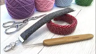 DIY: FLACHE ARMBÄNDER MIT PERLEN HÄKELN