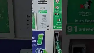 Getting gas, filling up in New Zealand 🇳🇿