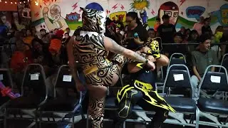 La Parkita Negra y Zira vs Mini Vikingo y Glamurosa | Promociones San Román.