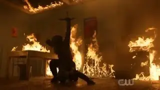 Arrow 7x04 New Green Arrow saves Zoey (HD)