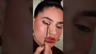 Eu sou 100% o p&uacute;blico alvo da paleta Neutrals da @linhaniinasecrets 😭&hearts;️✨ obrigada mam&atilde;e da Elis
