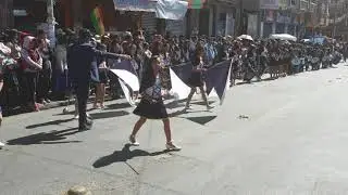 Desfile Zona Max Paredes 16 de Julio: Unidad Educativa Libertad 1