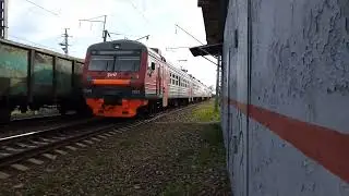 Электропоезд ЭД9М-0263.