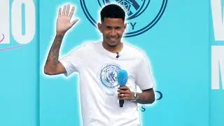 Savinho celebrates joining Manchester City with fans at Etihad