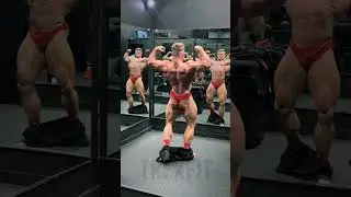 Urs Kalecinski | Classic Physique Pro | Urs Kalecinski Posing | Bodybuilding Motivation | Mr Olympia