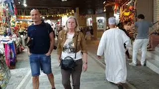 Muscat 🇴🇲 Oman Tour with walk on Matrah Souq & Corniche