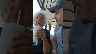 Algo del día de las madres ! 😂😂😂 Bendiciones a todos ....