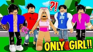 LAST GIRL in SLENDER SCHOOL in Roblox BROOKHAVEN RP!!