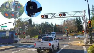 *New Xing Beacons & Lights Fixed* Natoma St. Railroad Crossing | SacRT Light Rail, Folsom CA