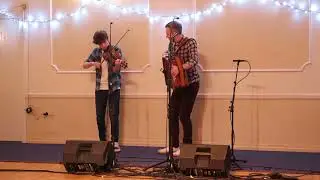 Two Welsh tunes by Jamie Smith & Frank Joughin: Dawns So&iuml;g & Dagrau Beth
