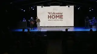 11:00 Service