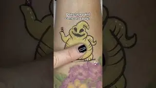 🫣 Dont get crappy face paint for halloween 🩵 #facepaint #halloween