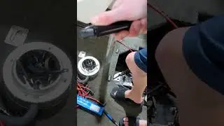 Installing Gas Hood/Seat Struts #fyp #broken #boat