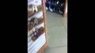 Little kid crying at Payless