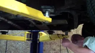 Derale High Performance Transmission Pan Install on a 96 Chevy 1500