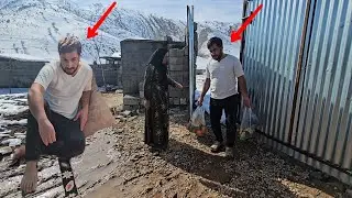 Nemat's help to Ashraf, a lonely woman