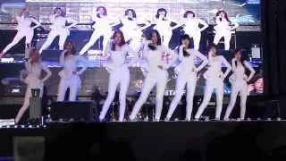 Confused (흔들려)- AOA Live @ SBS Boom's Young Street