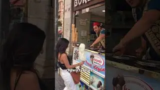 Турецкое мороженое &mdash; это не то, что вы думаете 😱