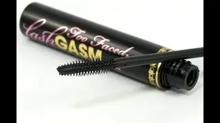 TOO FACED LASHGASM MASCARA FREE LANCE MAKEUP ARTIST